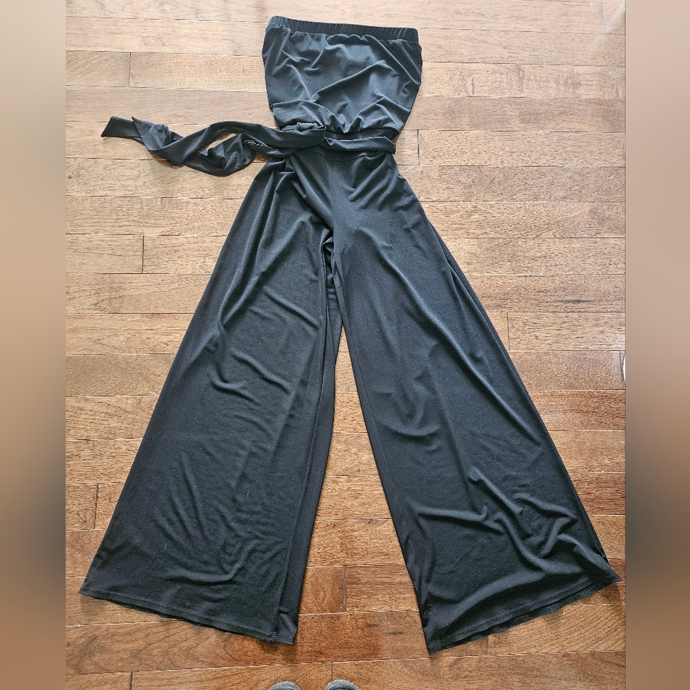 White House Black Market strapless wide leg jumpsuit XS